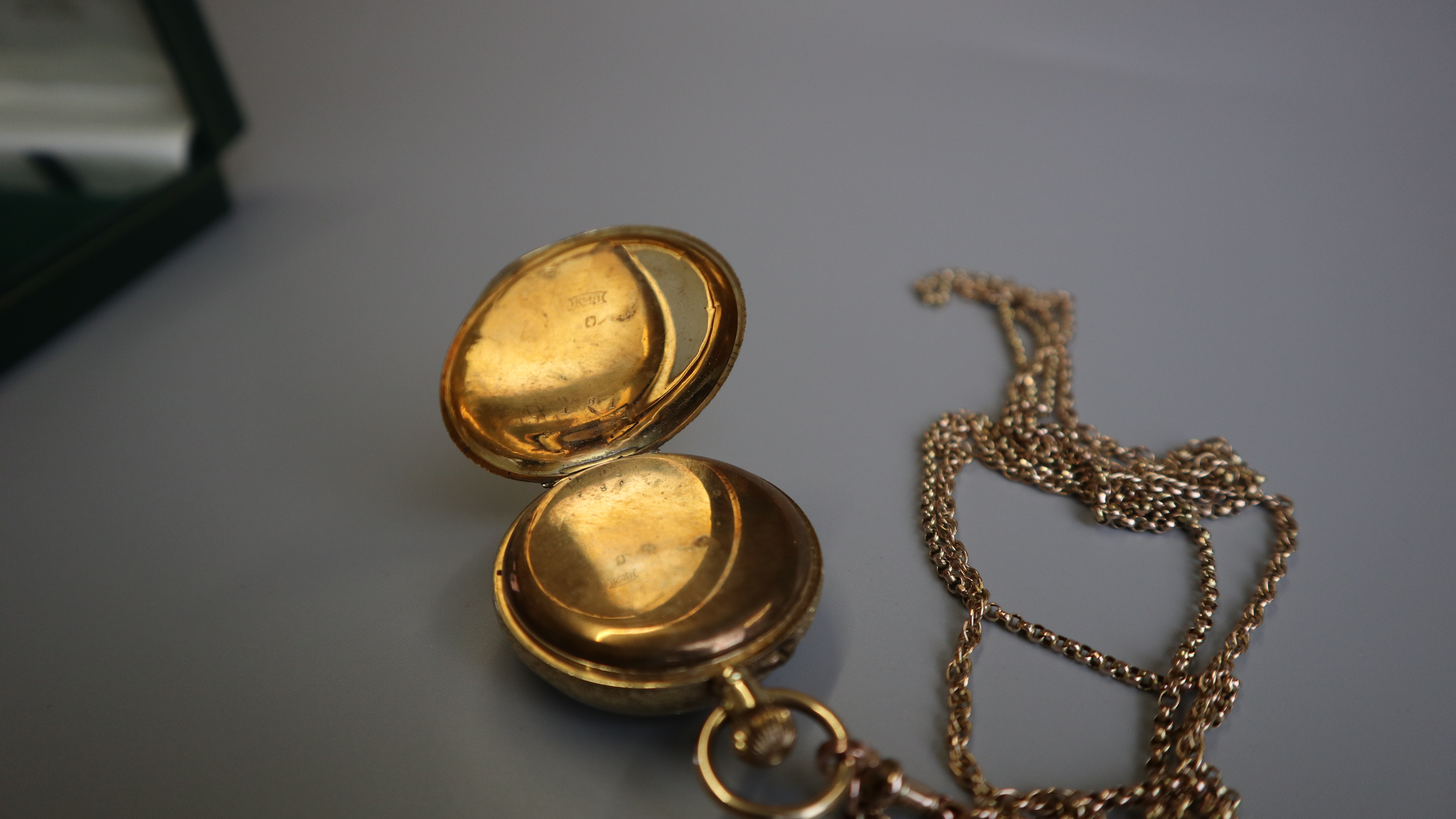 18ct gold watch with gold chain - Bild 5 aus 6