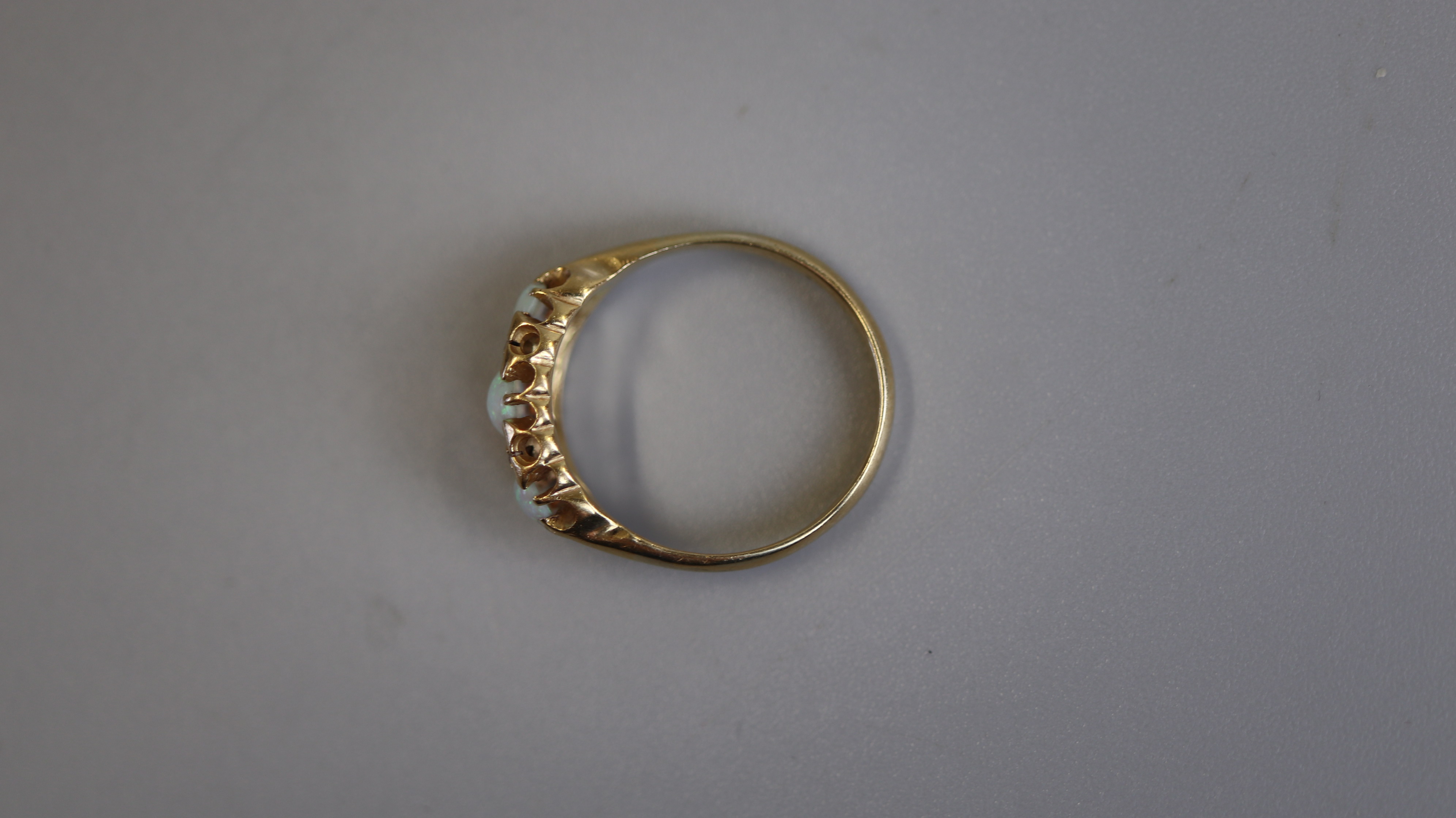 Victorian 18ct gold opal & diamond ring - Size P - Bild 3 aus 3