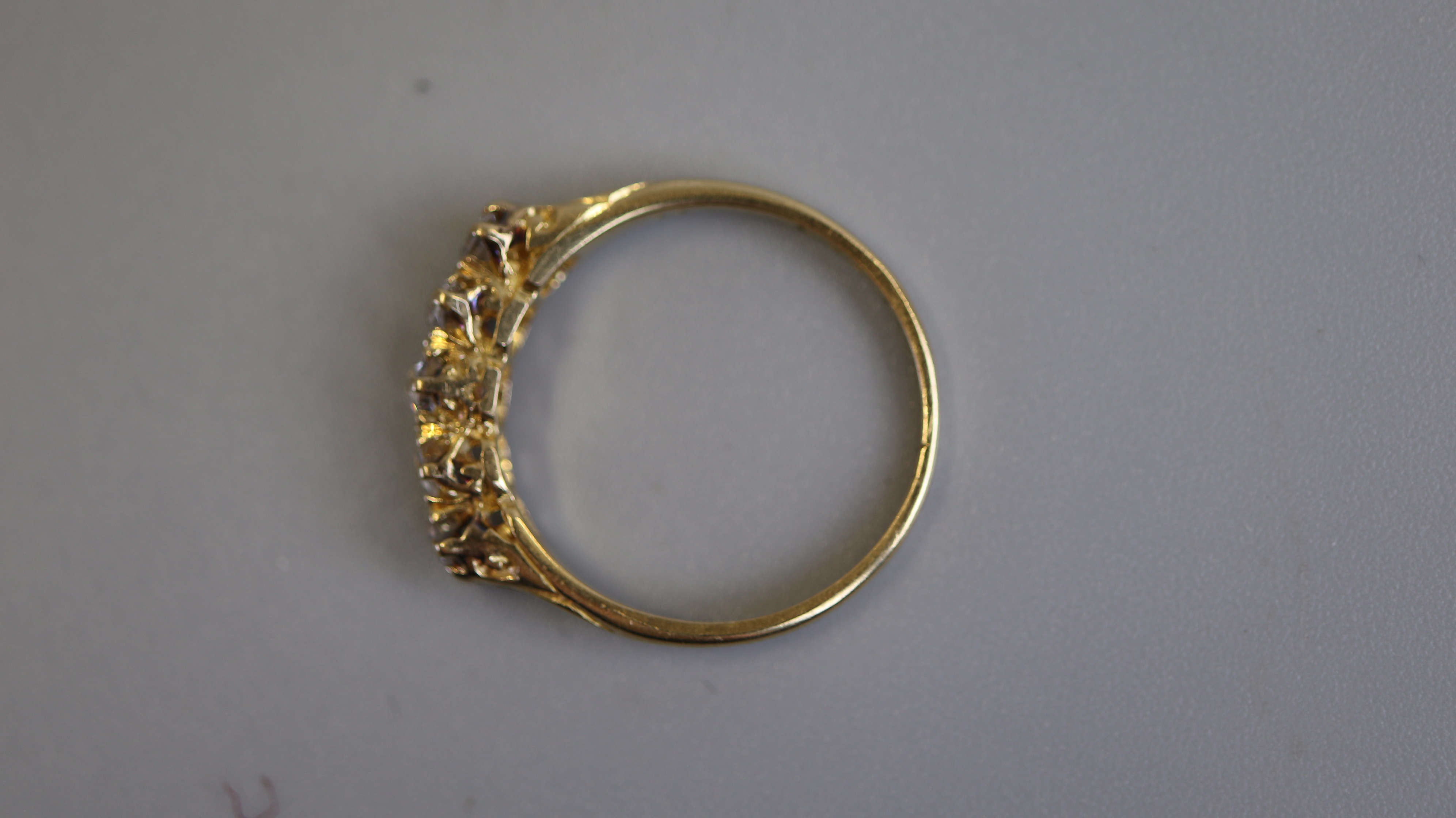 18ct gold 5 stone diamond ring - Size P - Bild 3 aus 3