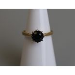 18ct gold 1 carat green sapphire ring - Size J