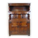 An early 18th century oak deu-darn converted to a tri-darn later that century,