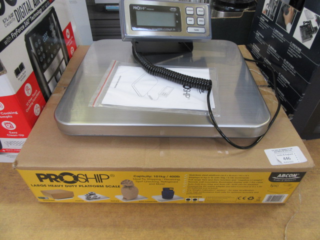 A boxed Proship large heavy duty platform scale