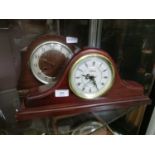 A mid-20th century oak cased mantle clock together with a modern quartz mantle clock