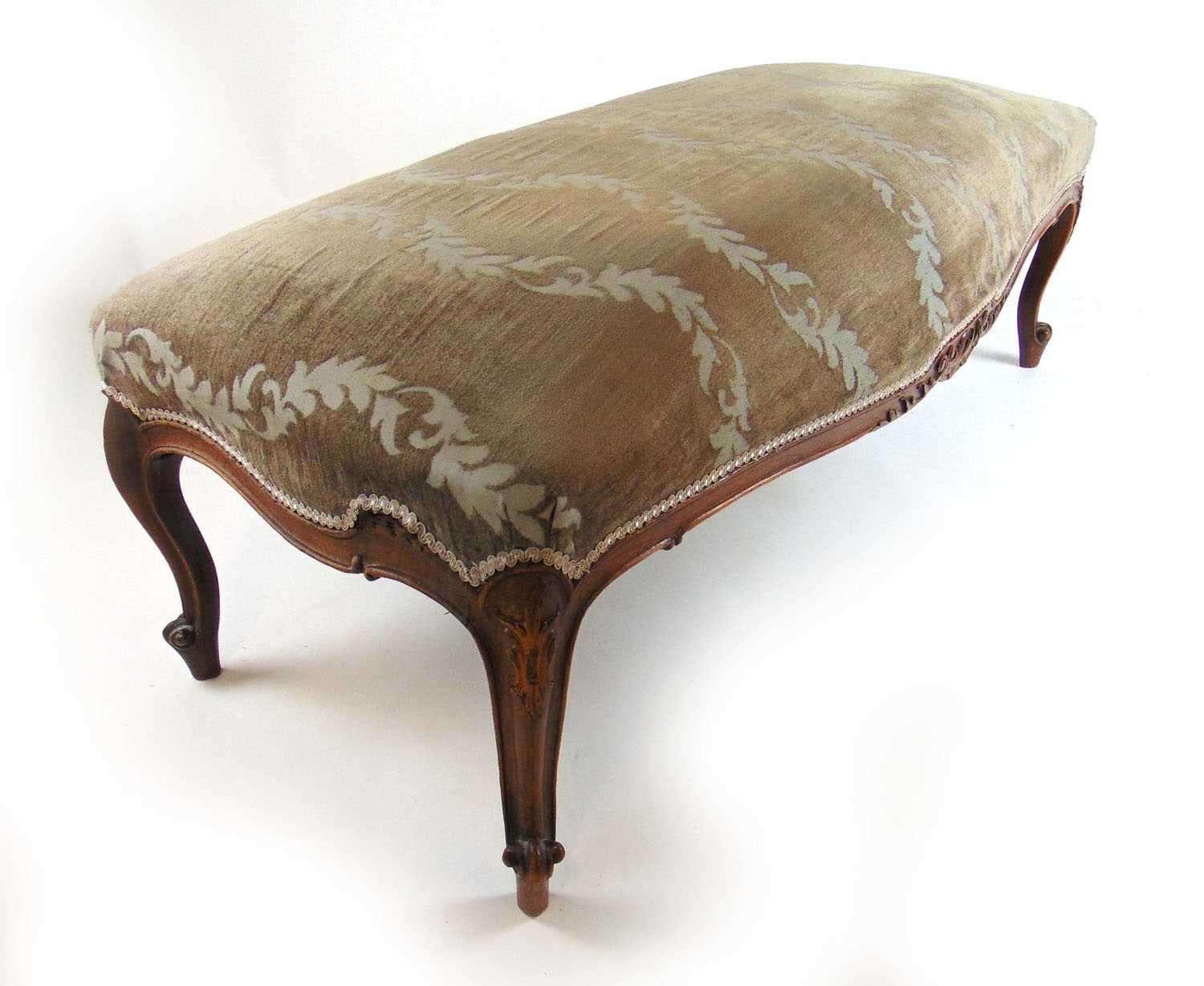 A 19th century French walnut stool of trapezium form upholstered in a floral patterned fabric the - Bild 3 aus 3