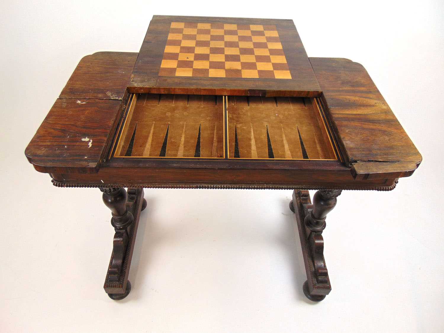 A Victorian rosewood and inlaid games table, the top with satinwood and mahogany chess board sliding - Image 4 of 4