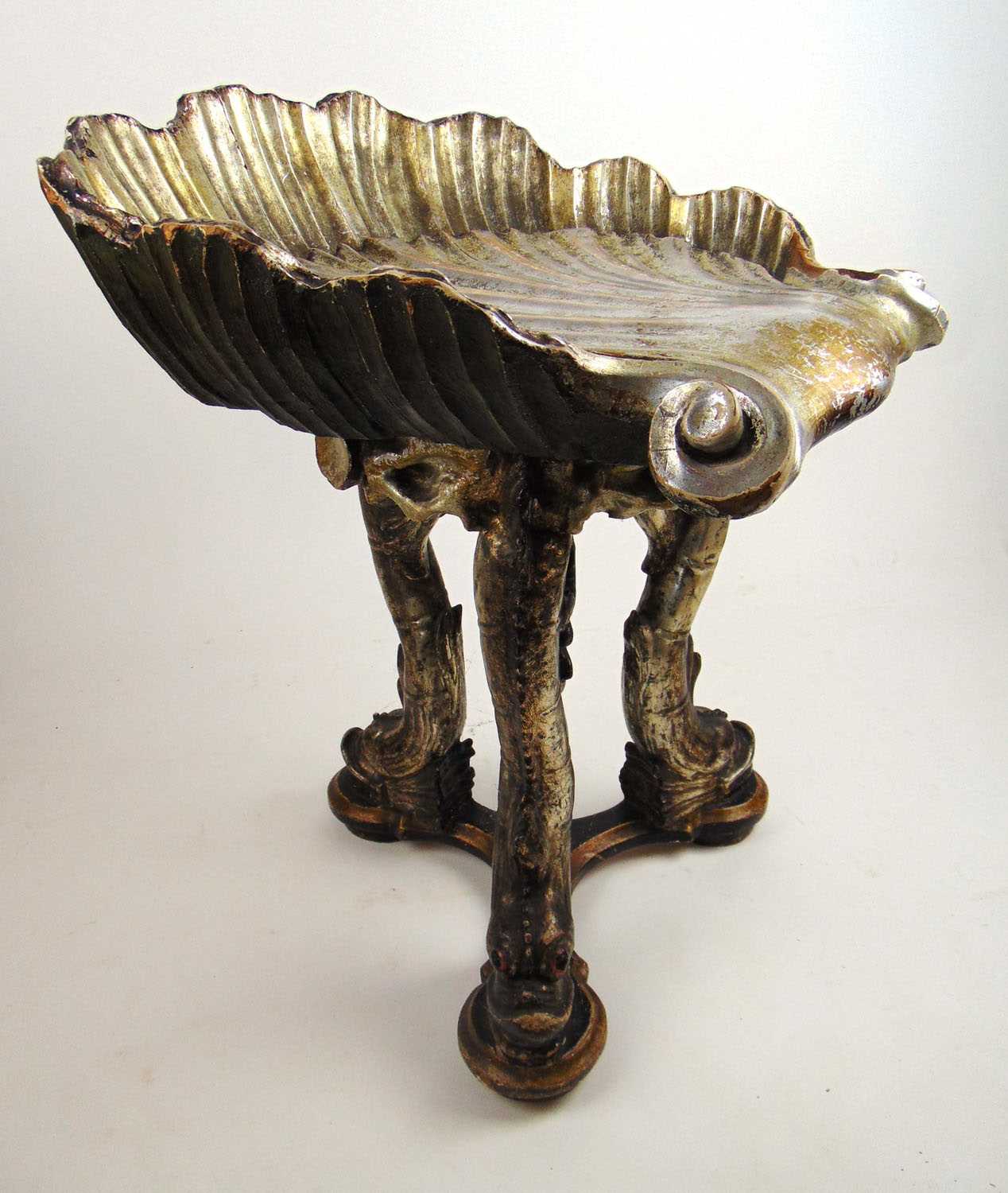 An early 20th century silvered grotto stool, the shell seat supported on three dolphin legs, h. 57 - Bild 2 aus 9