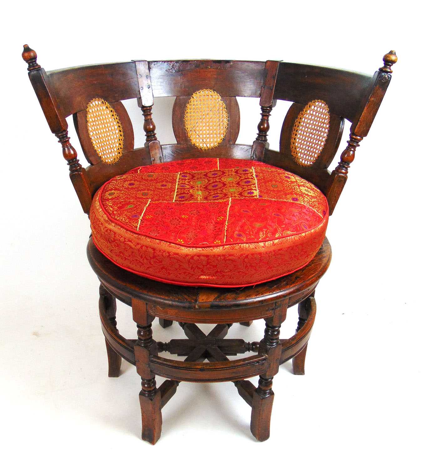 An 18th century probably Dutch Burgomeister chair with caned back panels, caned seat and red - Bild 3 aus 3