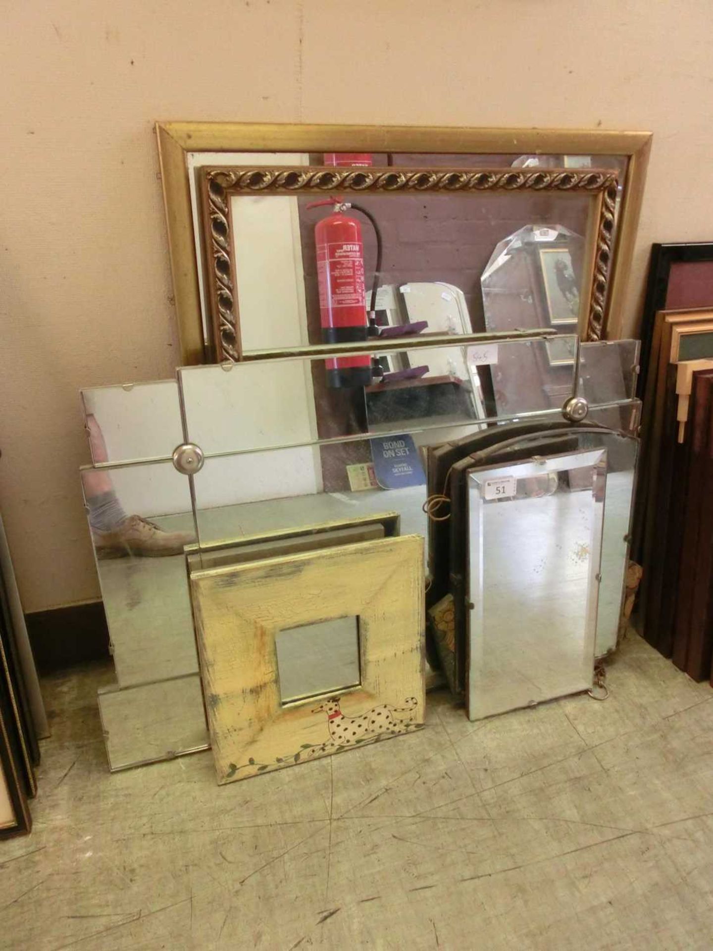 Collection of mirrors incl. gilt framed, bevelled glass, etc.