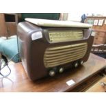 A Philco Bakelite radio