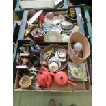 Two trays of Wade lamp, ceramic ware etc.