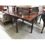 A Georgian mahogany drop leaf table