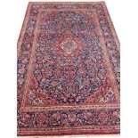 FINE ANTIQUE KASHAN RUG, 210cm x 140cm.