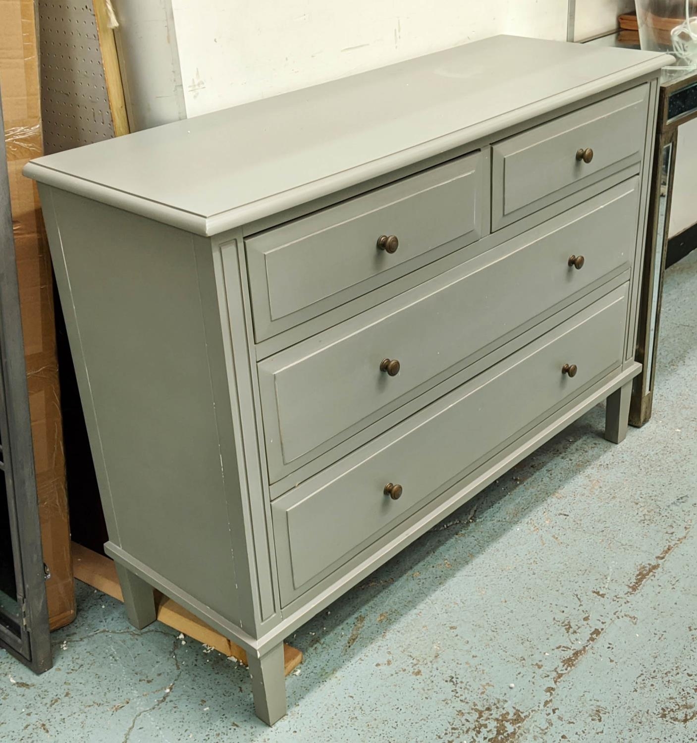 CHEST OF DRAWERS, grey painted, two short above two long drawers, 115cm x 40cm x 96cm.