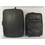 MULBERRY SCOTCHGRAIN TRAVEL CASES, a set of two, one with main compartment, two handles, wheels