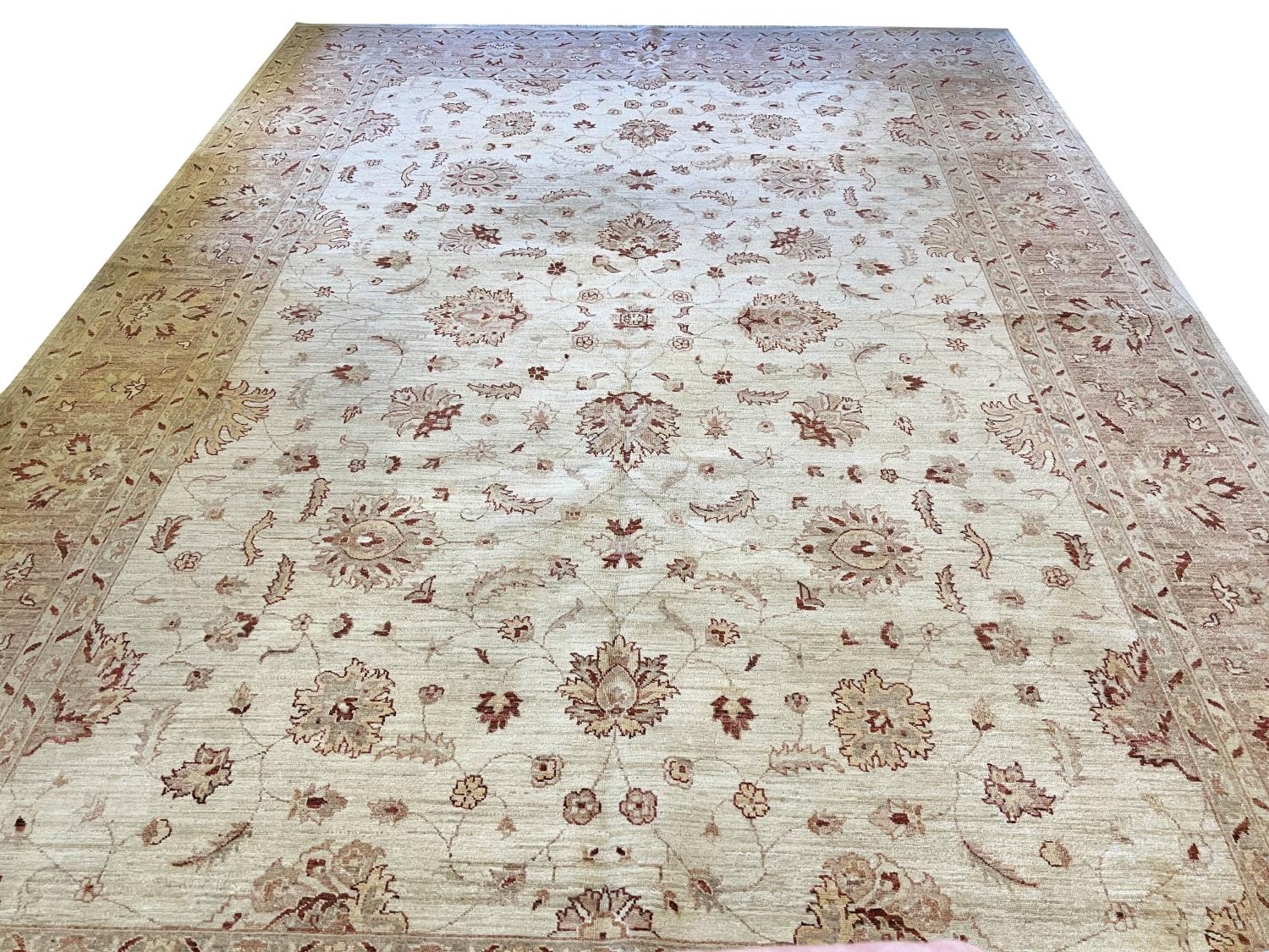 ZEIGLER CARPET, 432cm x 308cm.