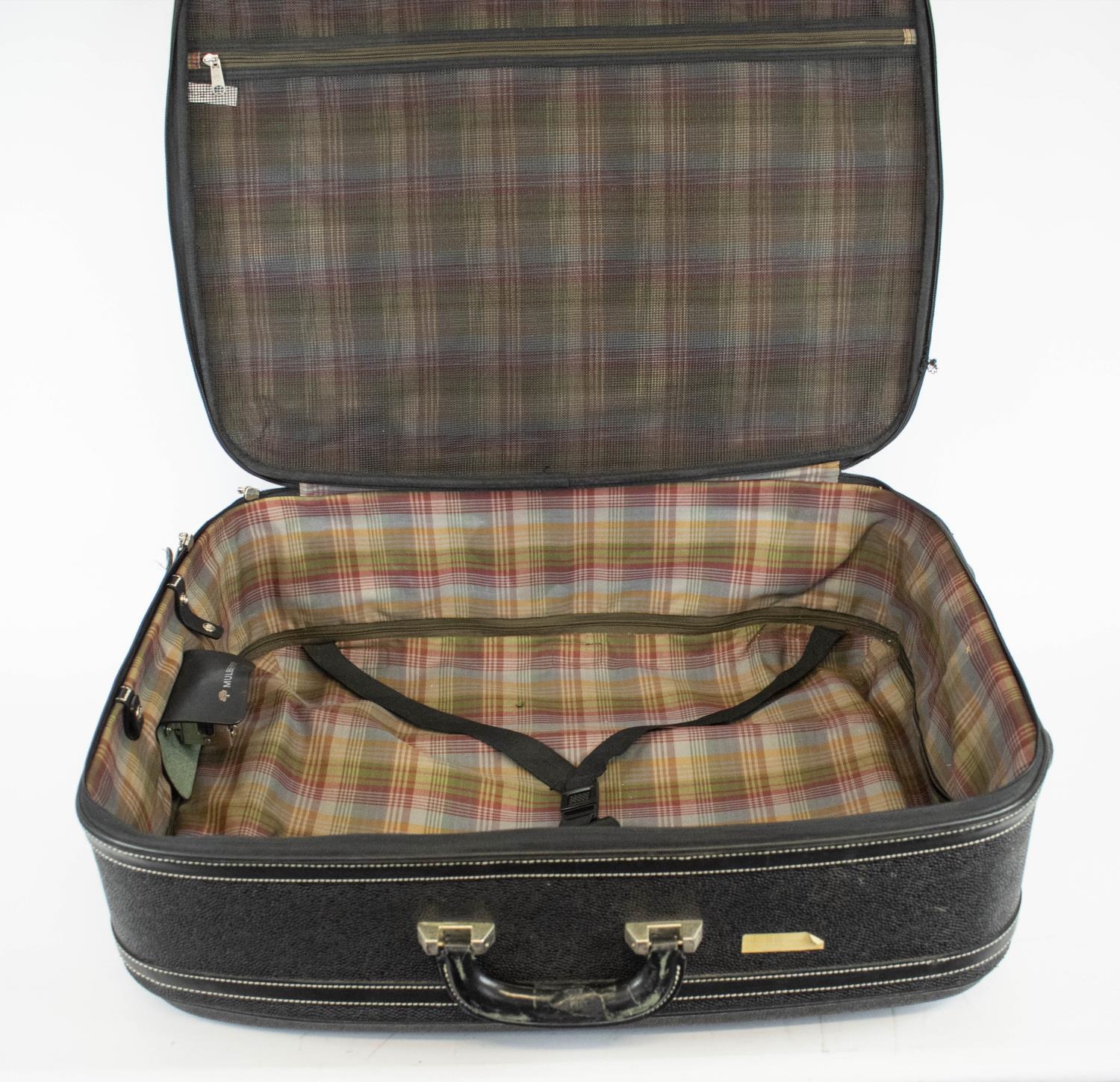 MULBERRY SCOTCHGRAIN TRAVEL CASES, a set of two, one 45cm x 67cm with padlock and tag, the other - Image 6 of 9