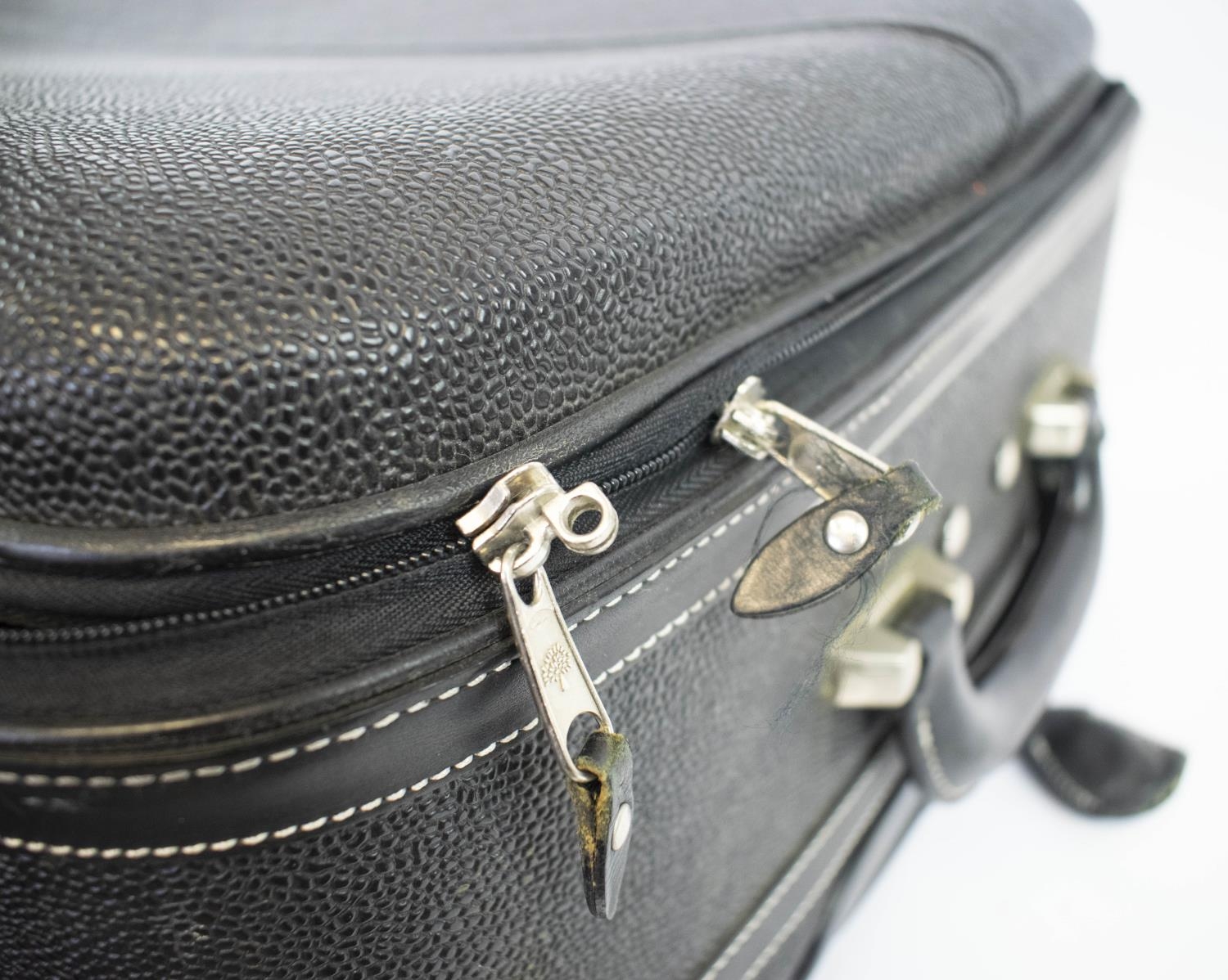 MULBERRY SCOTCHGRAIN TRAVEL CASES, a set of two, one 45cm x 67cm with padlock and tag, the other - Image 8 of 9