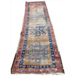 ANTIQUE HERIZ RUNNER, 255cm x 78cm.