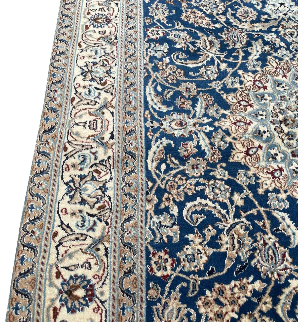 FINE PERSIAN NAIN CARPET, 300cm x 190cm. - Image 3 of 3