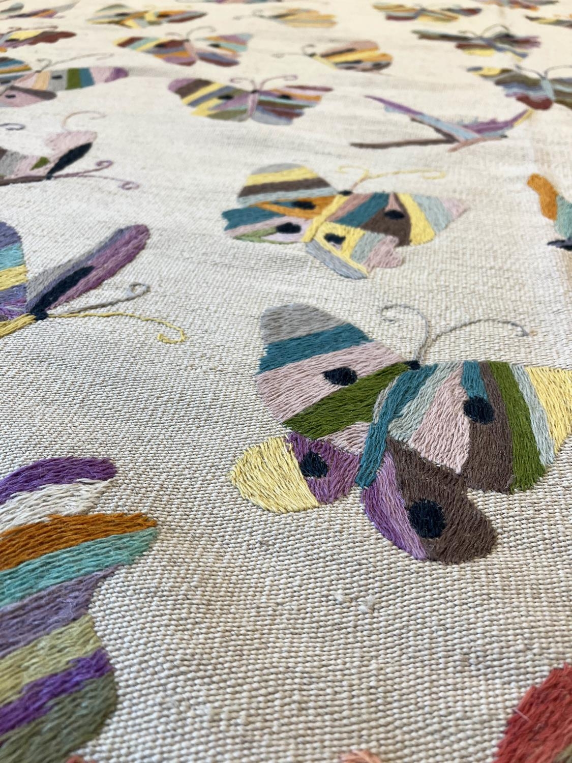 FINE SUZANI BUTTERFLY KILIM, 287cm x 204cm. - Image 2 of 4