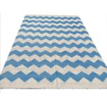 CONTEMPORARY CHEVRON DESIGN KILIM, 224cm x 175cm.