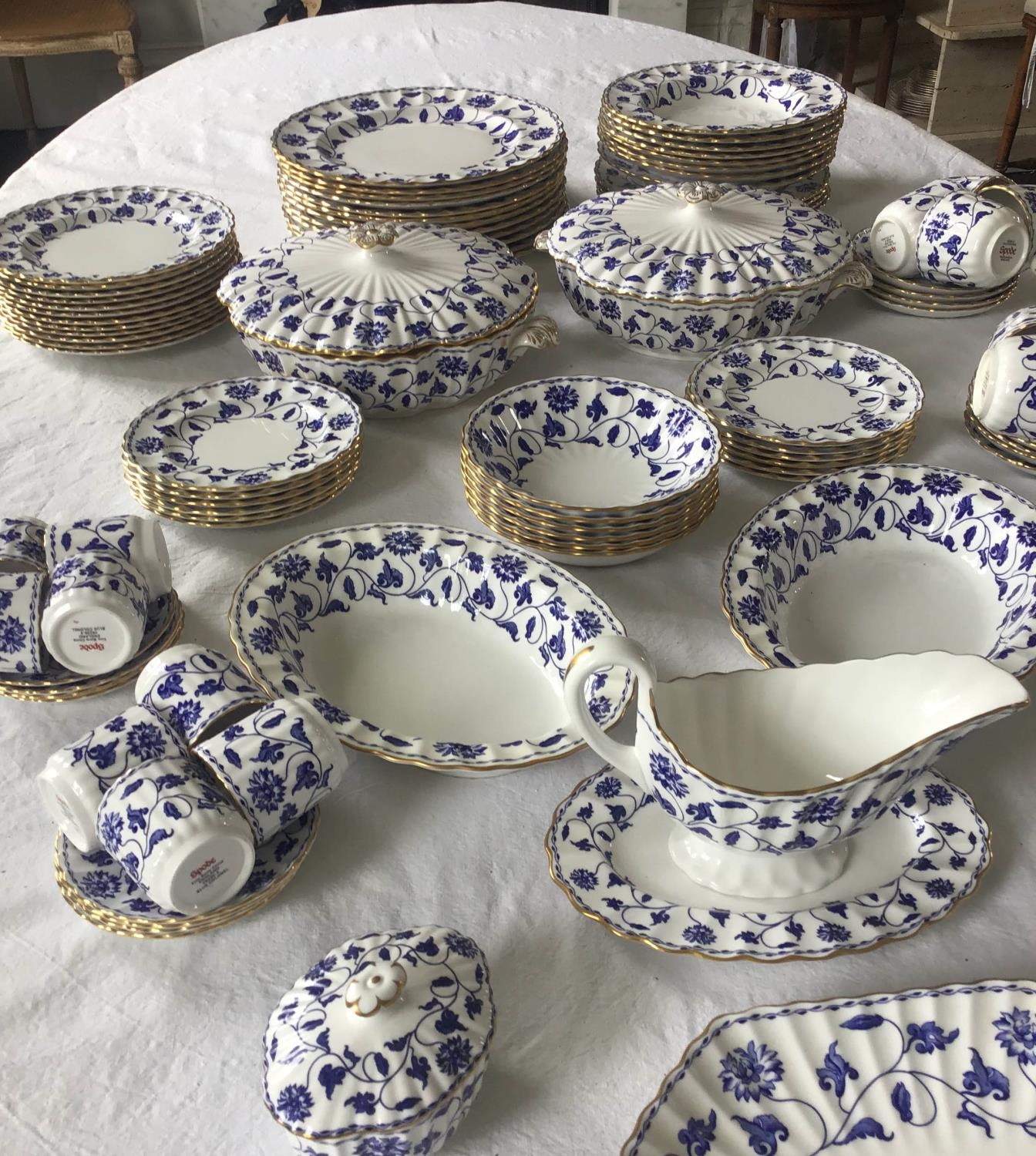 DINNER SERVICE, English fine bone china Spode 'Blue Colonel', twelve place, six piece settings, - Image 3 of 8