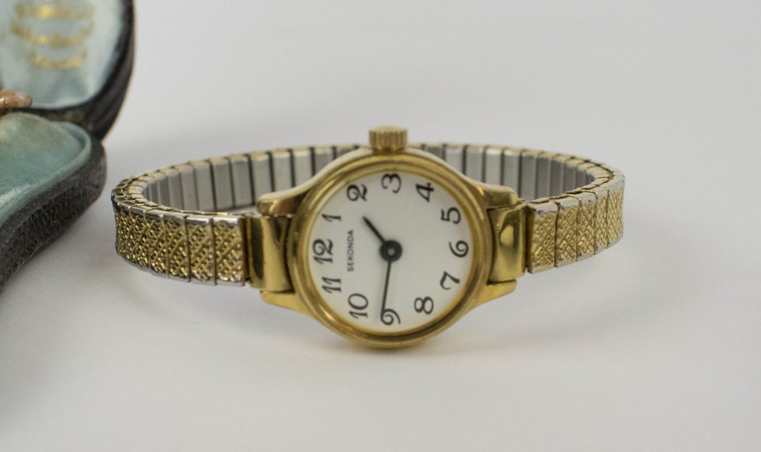 A SEKONDA YELLOW METAL WRISTWATCH, a 9ct gold Yeoman wristwatch with leather strap, a yellow metal - Image 3 of 14