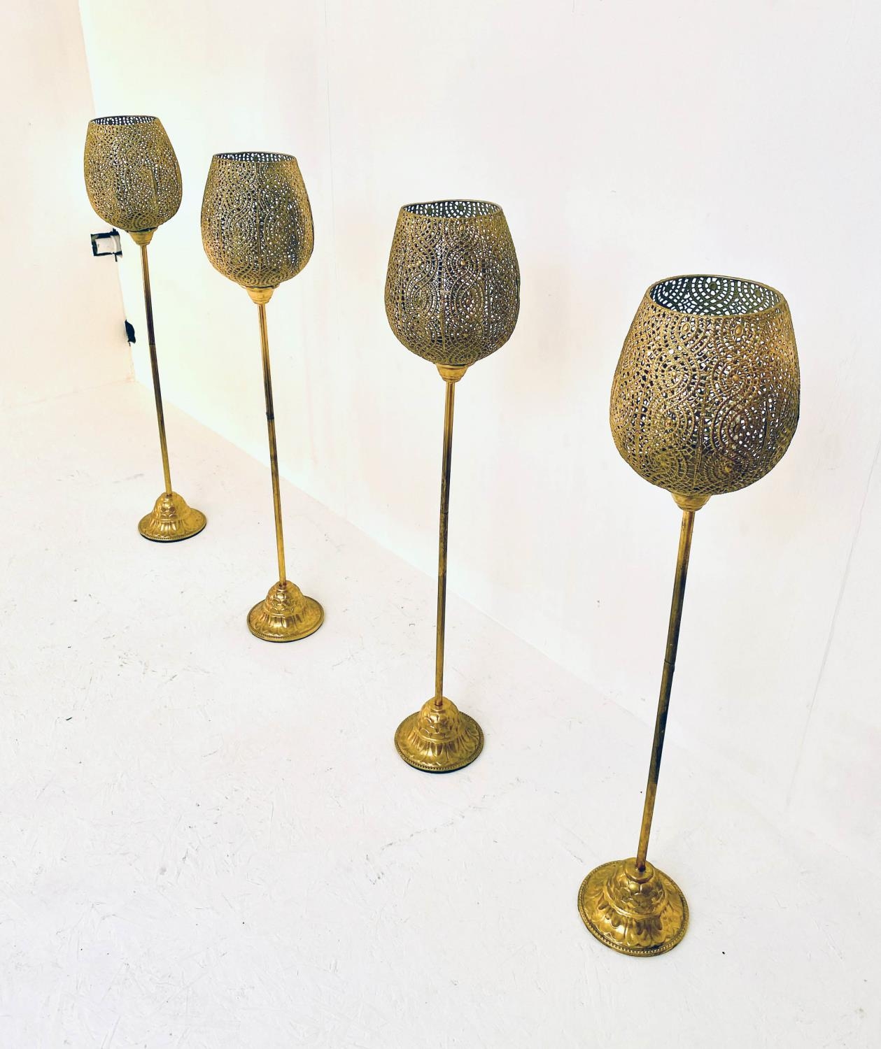 GOBLET LANTERNS, a set of four, 65cm H, gilt metal. (4) - Bild 2 aus 4