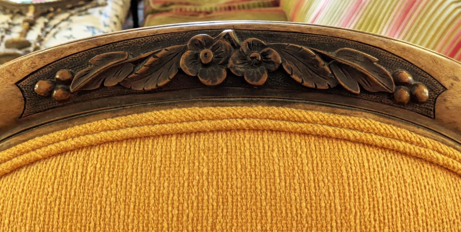 CHAIR, 57cm W x 51cm D x 110cm H, Victorian carved walnut showframe with orange upholstery. - Bild 2 aus 5