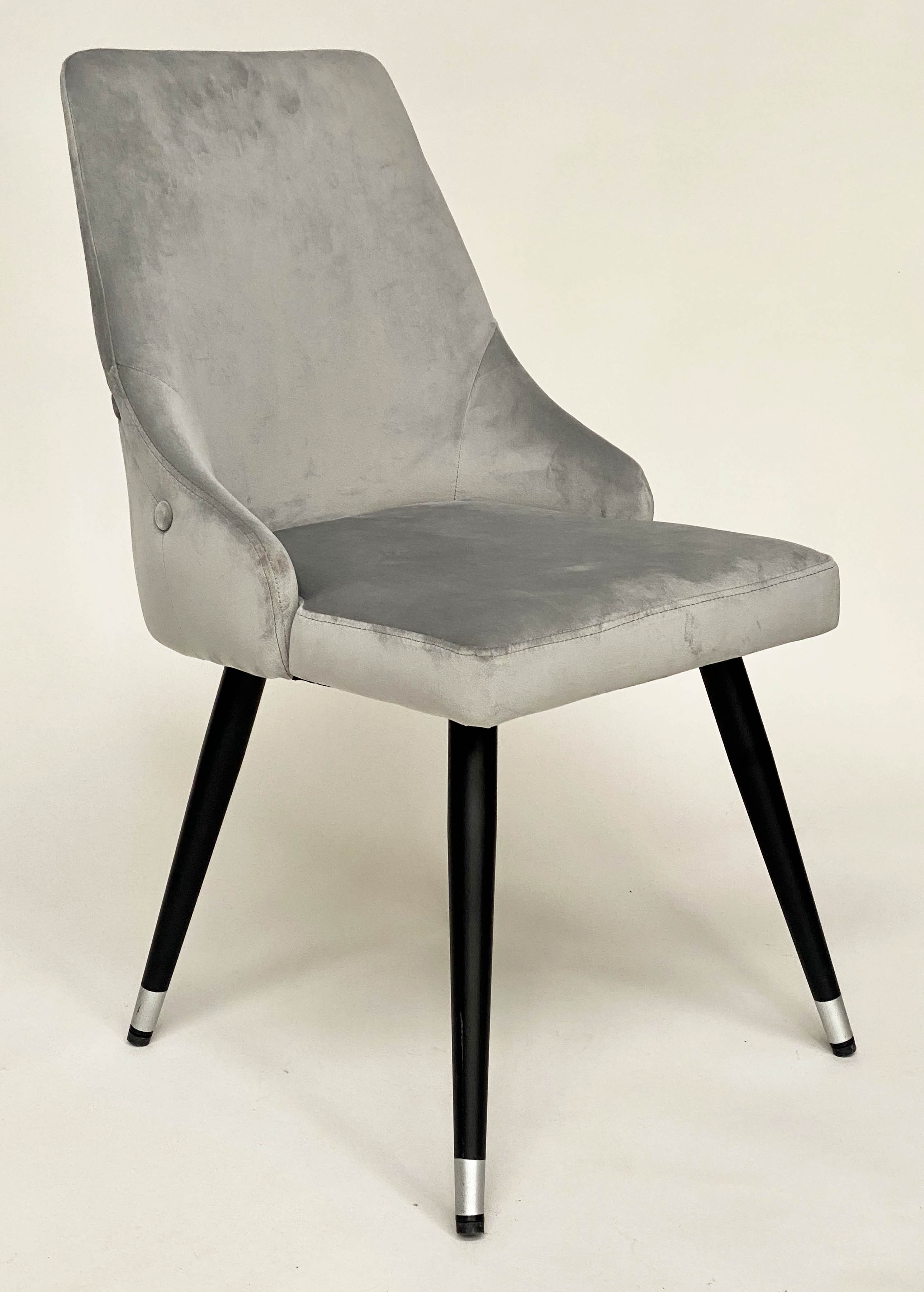 DINING CHAIRS, a set of six, grey velvet with rounded buttoned backs. (6) - Bild 5 aus 11