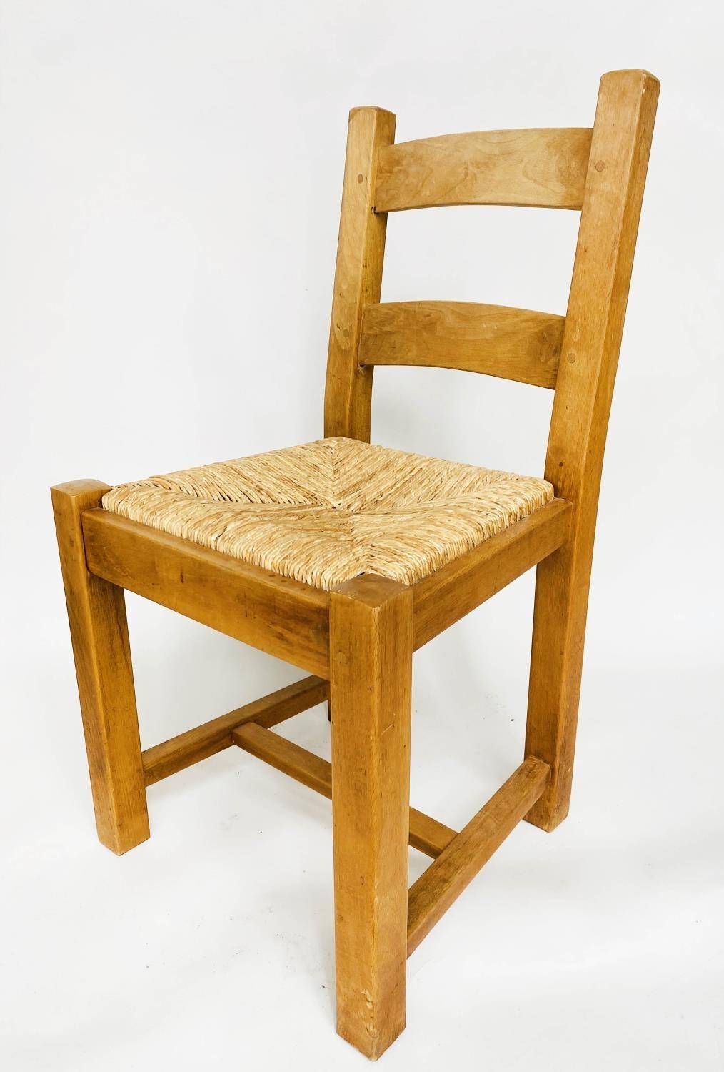 DINING CHAIRS, a set of six vintage beech with woven rush seats. (6) - Bild 5 aus 6