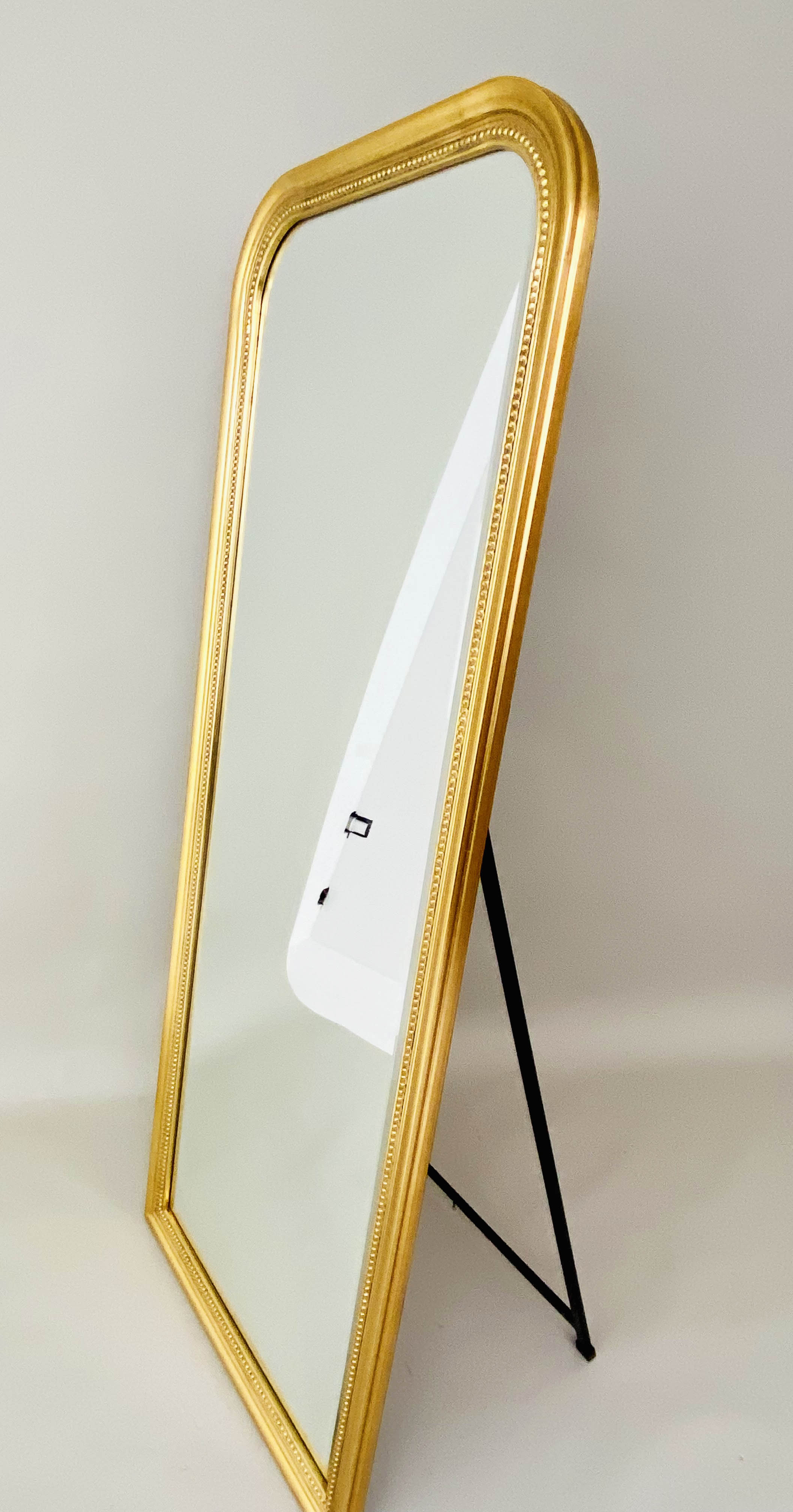 LONG PHILIPPE STYLE CHEVAL MIRROR, gilt frame, 163cm x 64cm. - Bild 3 aus 4