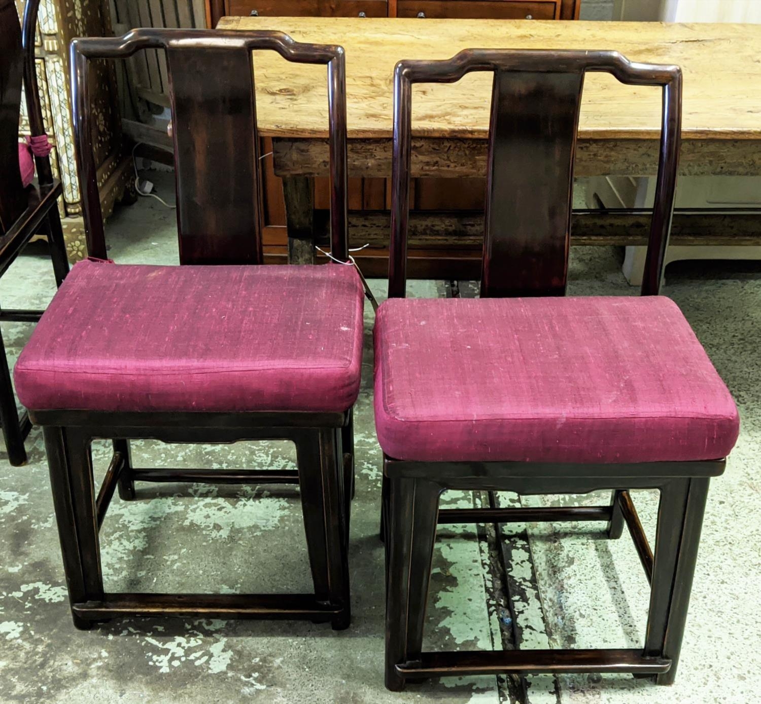 CHINESE CHAIRS, a set of four, each 47cm W. (4) - Bild 2 aus 6