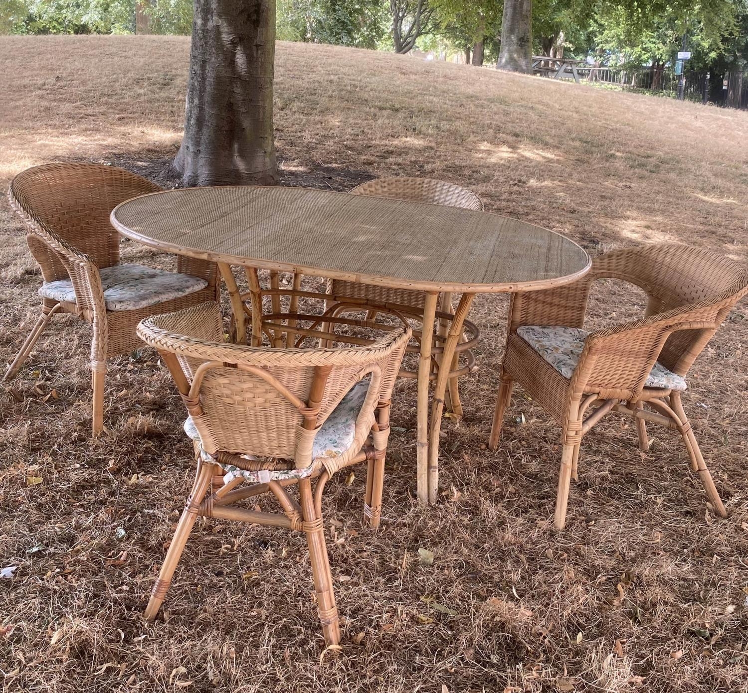 BAMBOO CENTRE/PICNIC TABLE AND CHAIRS, 1950s oval wicker panelled, bamboo framed and cane bound with - Bild 2 aus 3