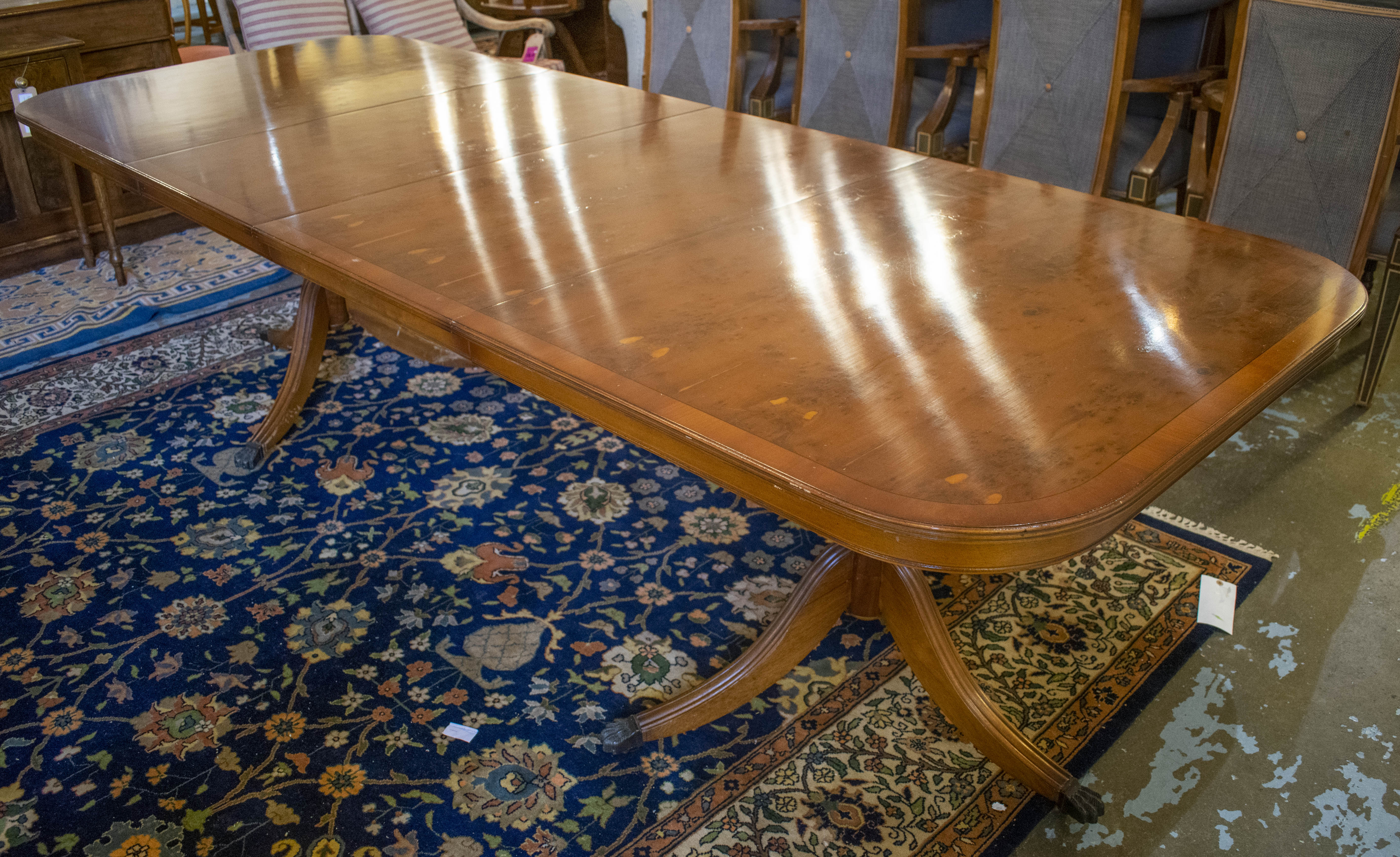 DINING TABLE, 76cm H x 100cm x 162cm L, 268cm extended, Georgian style yewwood with two extra leaves - Bild 3 aus 11