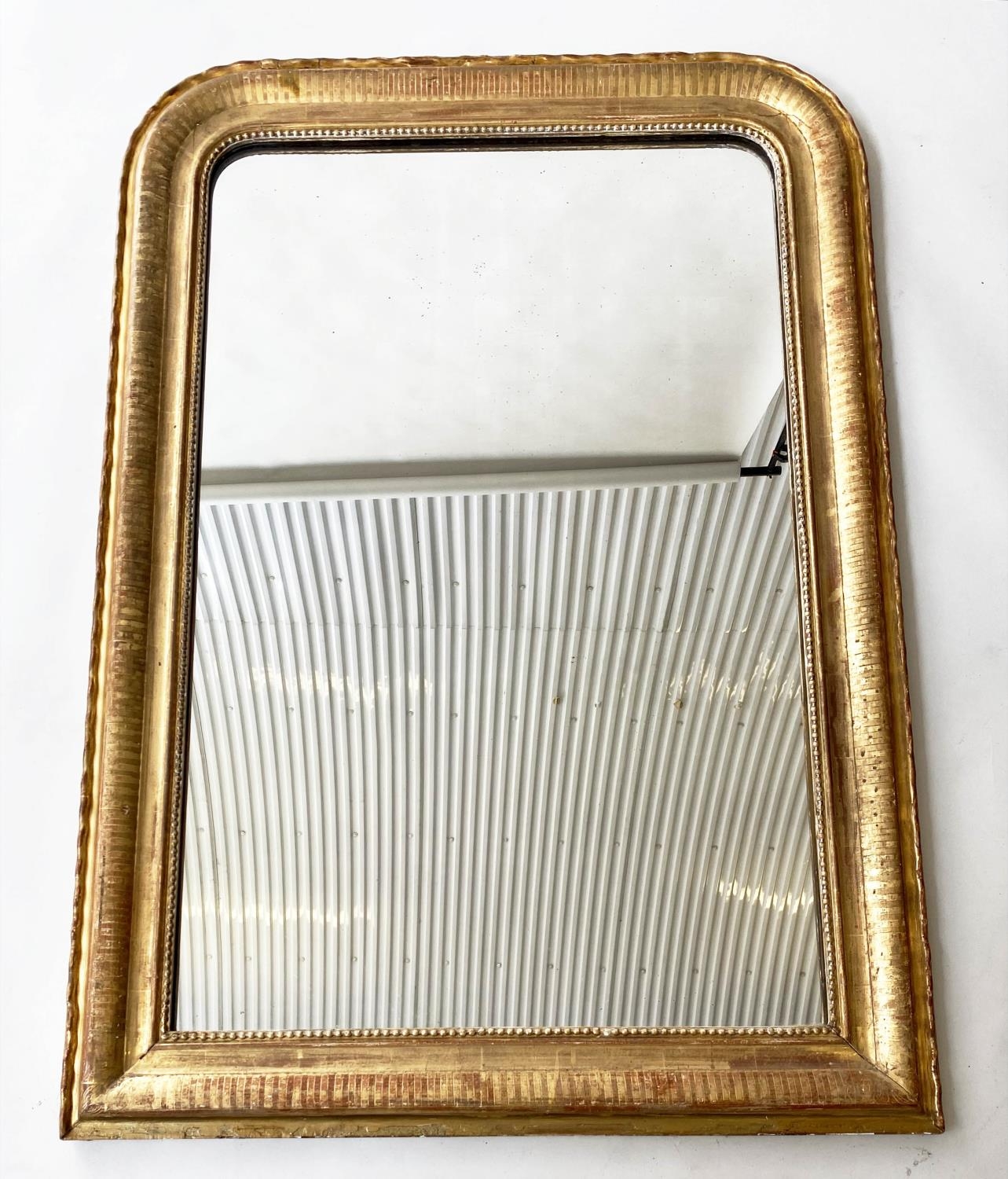 OVERMANTEL MIRROR, 19th century French giltwood with arched beaded frame, 78cm x 112cm H. - Bild 2 aus 14