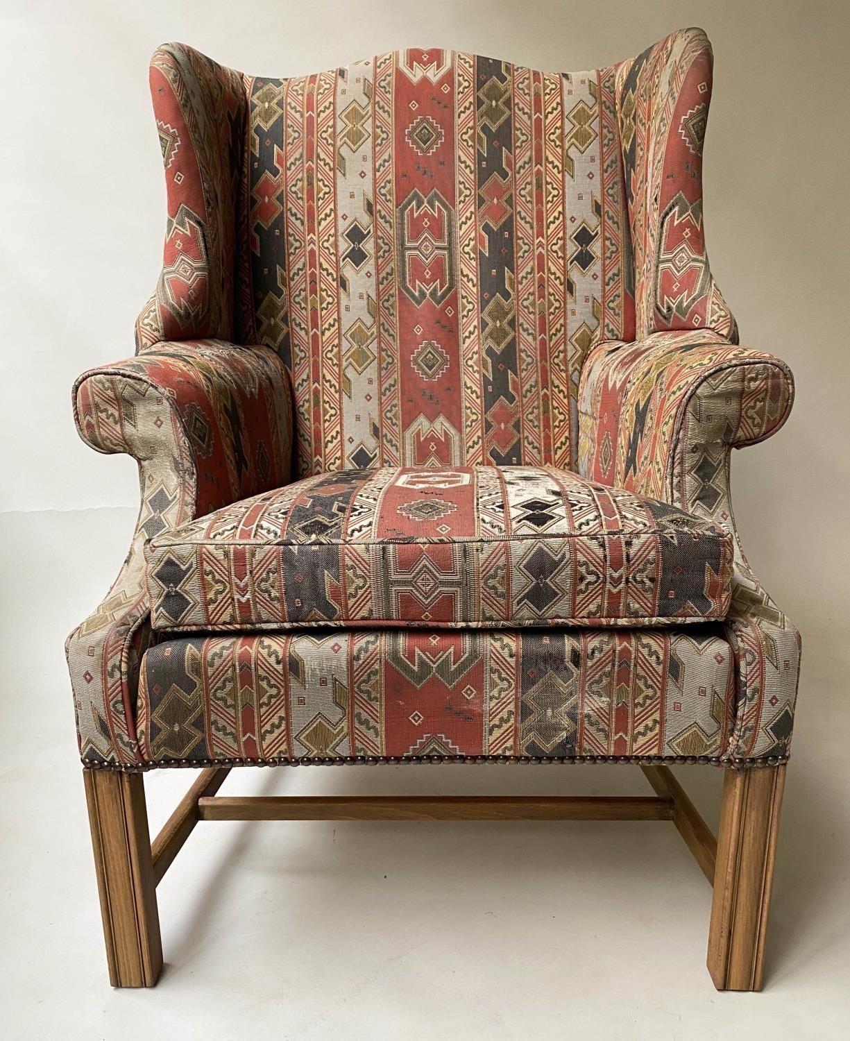 KILIM STYLE WING ARMCHAIR, George III design mahogany, with patterned woven upholstery, 80cm W. - Bild 4 aus 5