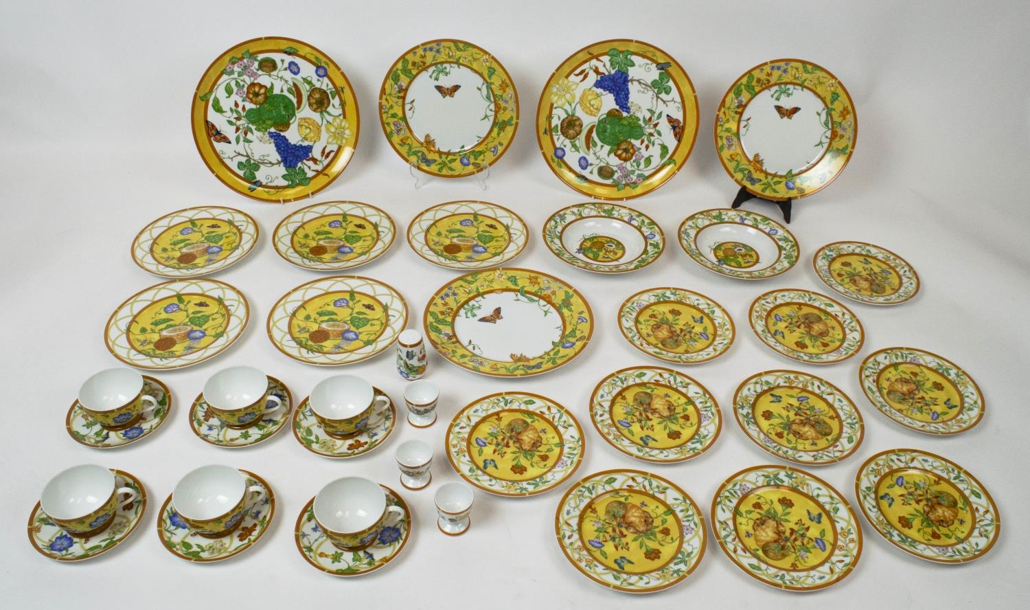 PART HERMES DINNER SERVICE, 'La Siesta Hermes Paris', including ten side plates, three dinner