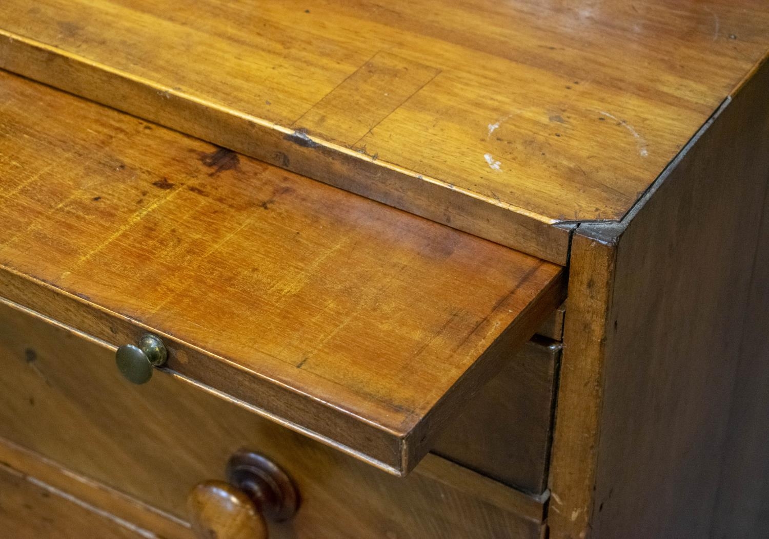 CHEST, 80cm H x 84cm W x 48cm D, George III mahogany with brushing slide above four drawers. - Image 2 of 5