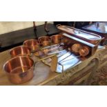 COPPERWARE, a quantity of various including five graduated pans, the largest 21cm diam, a copper