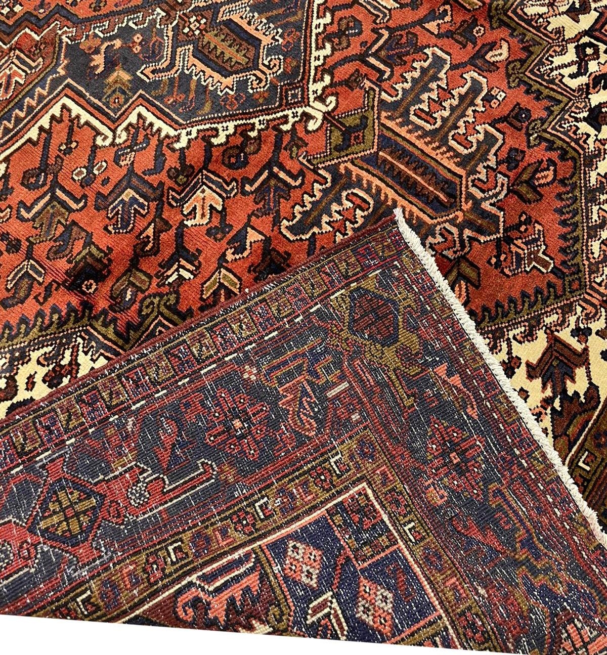 PERSIAN HERIZ CARPET, 335cm x 235cm. - Image 2 of 4