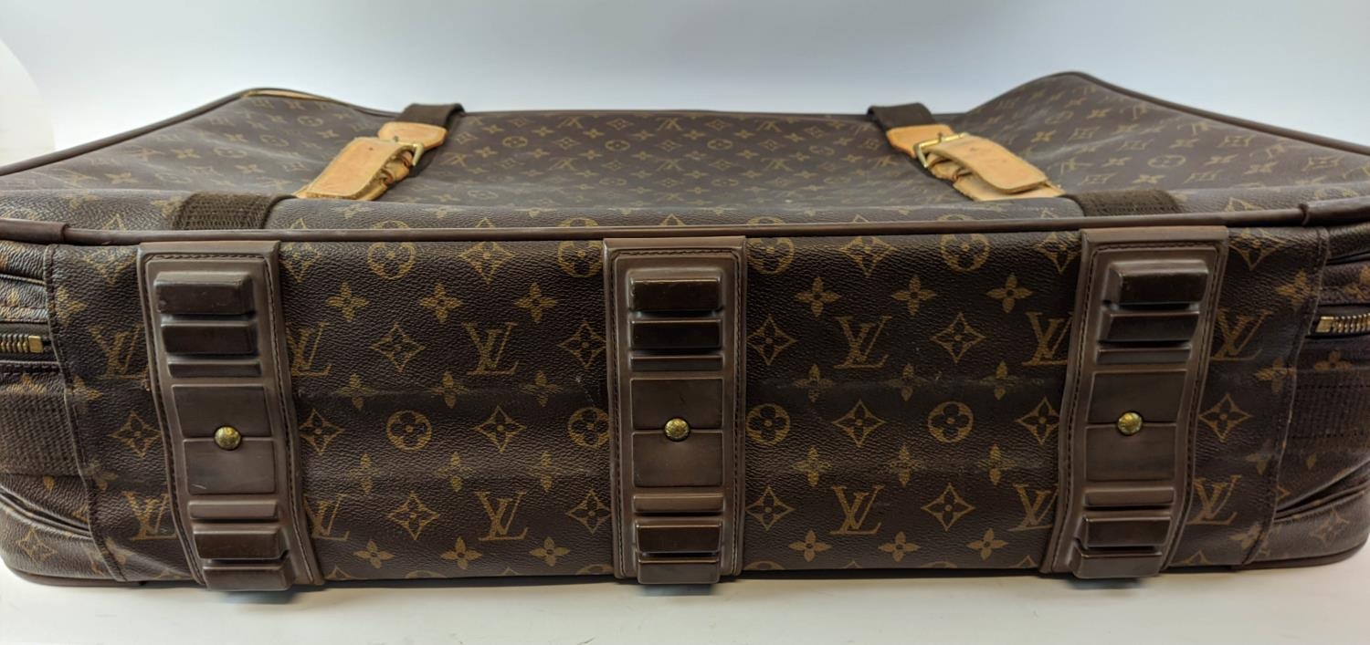 LOUIS VUITTON SATELLITE 70 SUITCASE, monogram canvas and leather, brass hardware, double buckle - Image 9 of 12