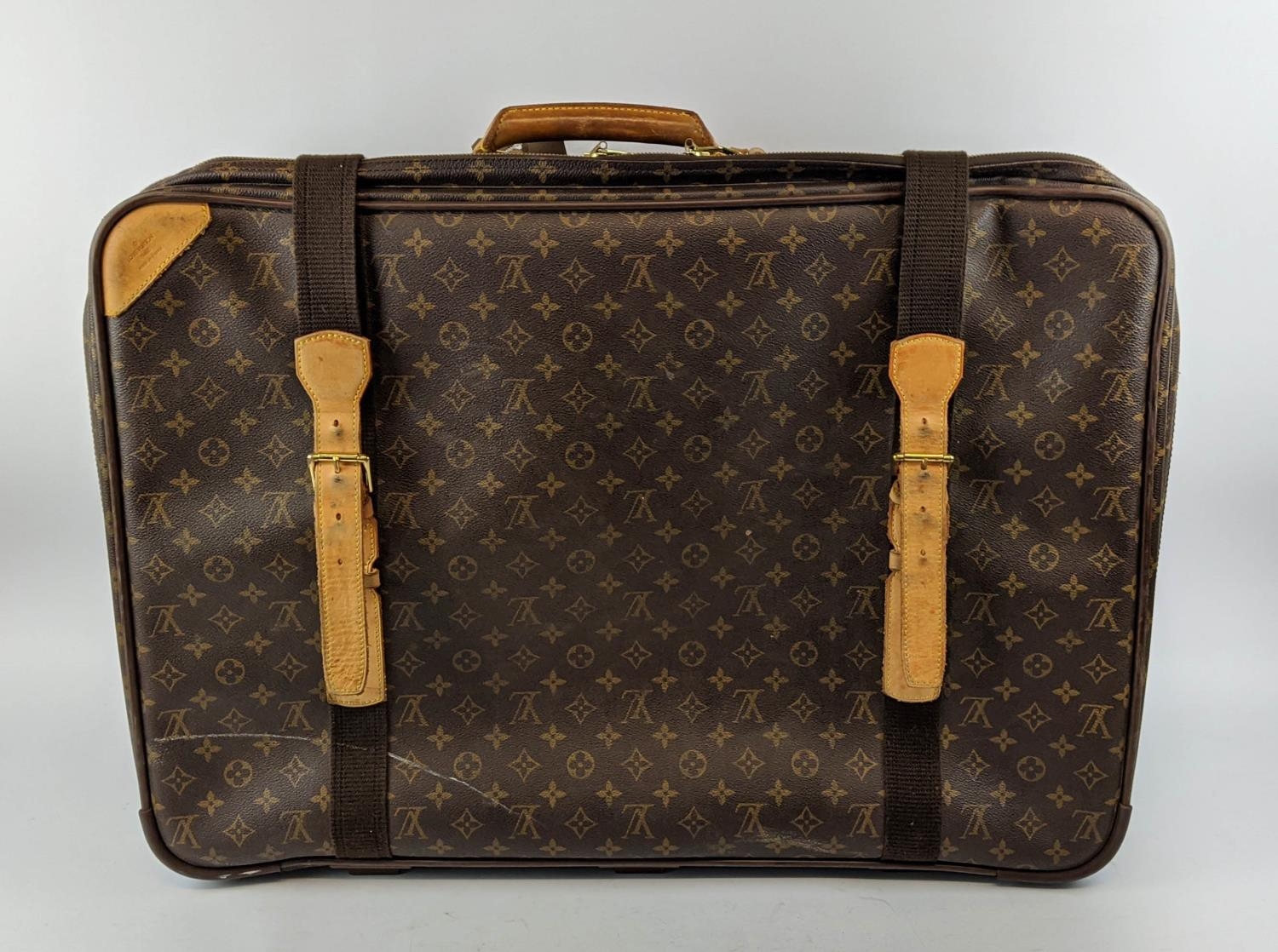 LOUIS VUITTON SATELLITE 70 SUITCASE, monogram canvas and leather, brass hardware, double buckle - Image 6 of 12