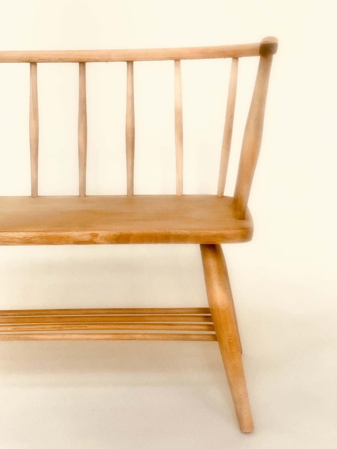 ERCOL STYLE HALL SEAT, mid 20th century elm, with enclosing rail back and solid seat in the manner - Image 6 of 6