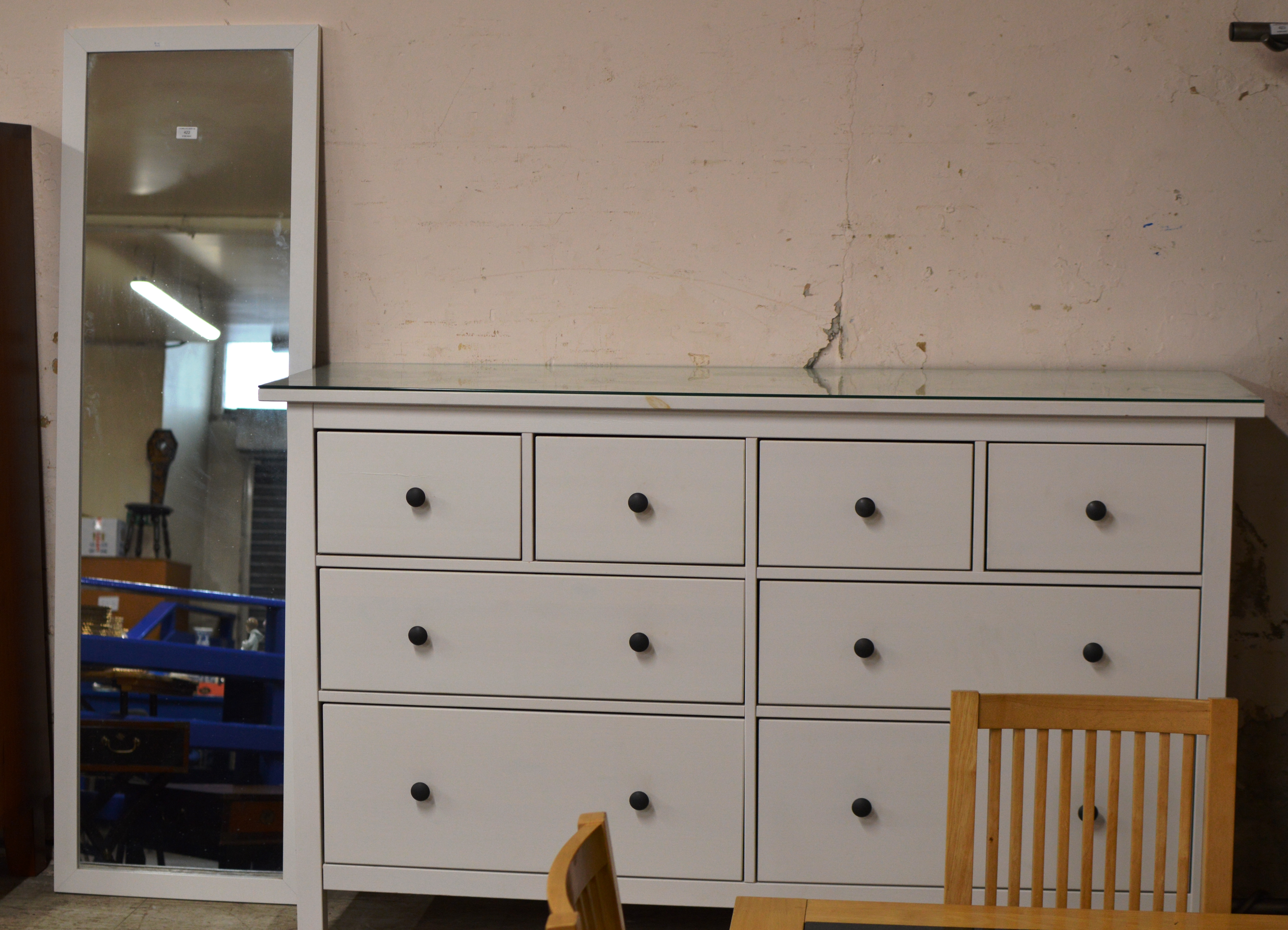 MODERN 8 DRAWER CHEST WITH GLASS PRESERVE & SIMILAR DRESSING MIRROR