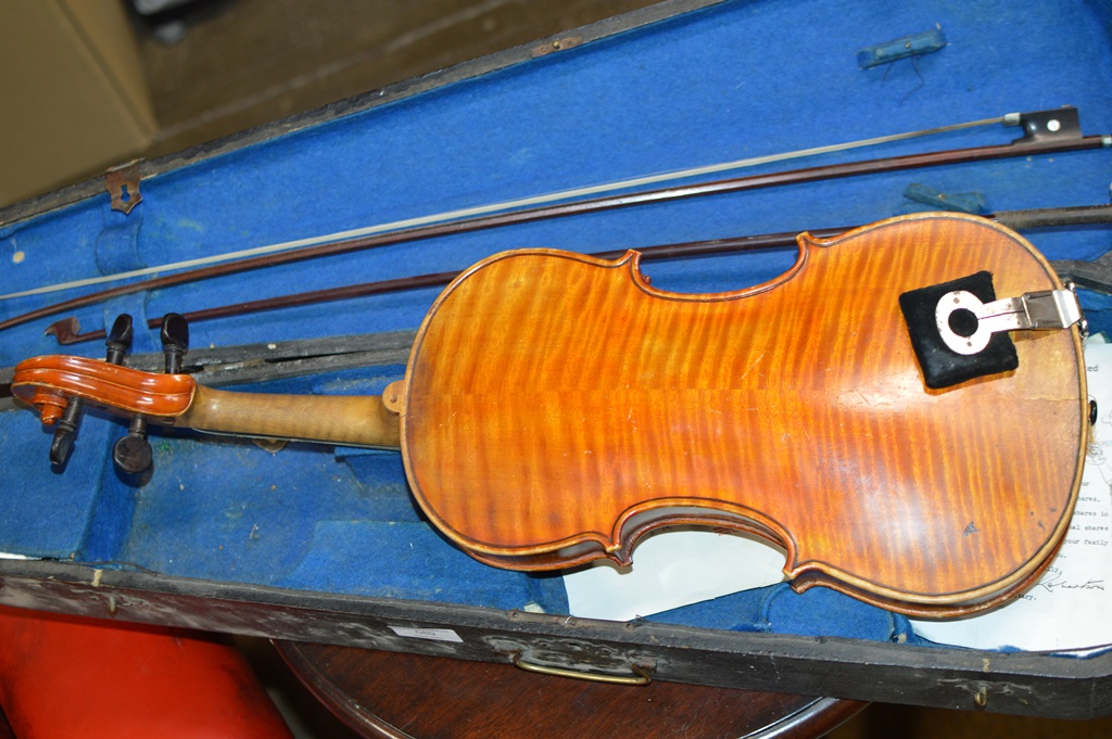 VIOLIN WITH 2 BOWS & 2 CASES - Image 7 of 12