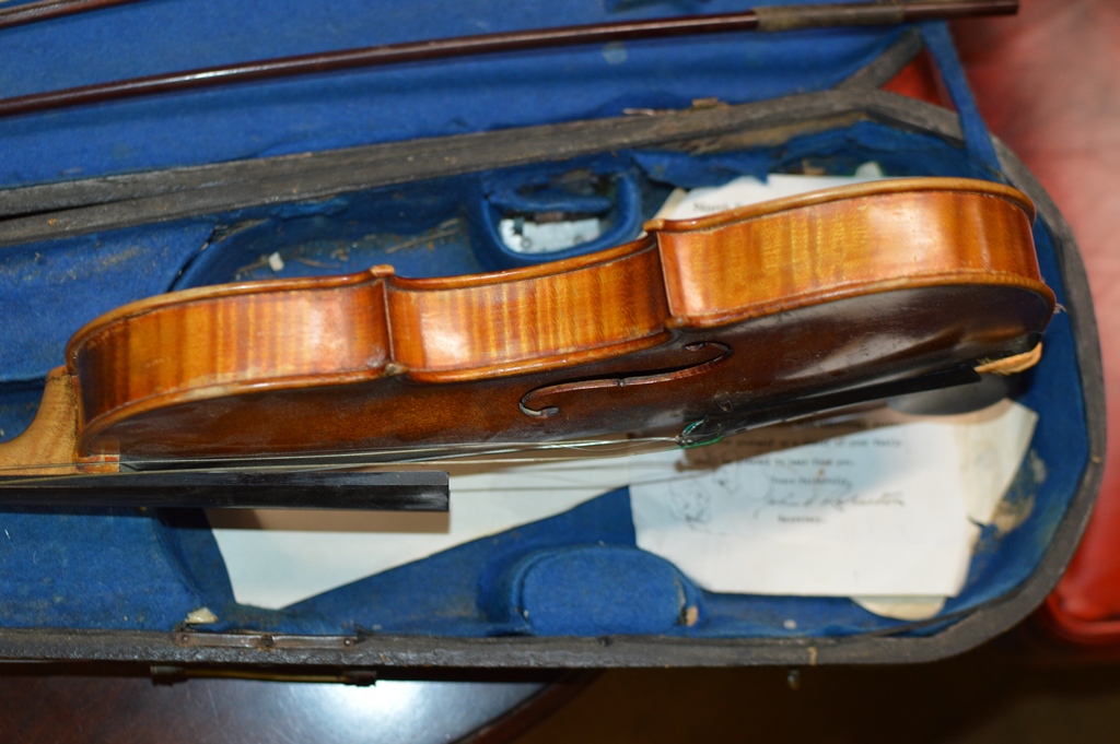 VIOLIN WITH 2 BOWS & 2 CASES - Image 5 of 12