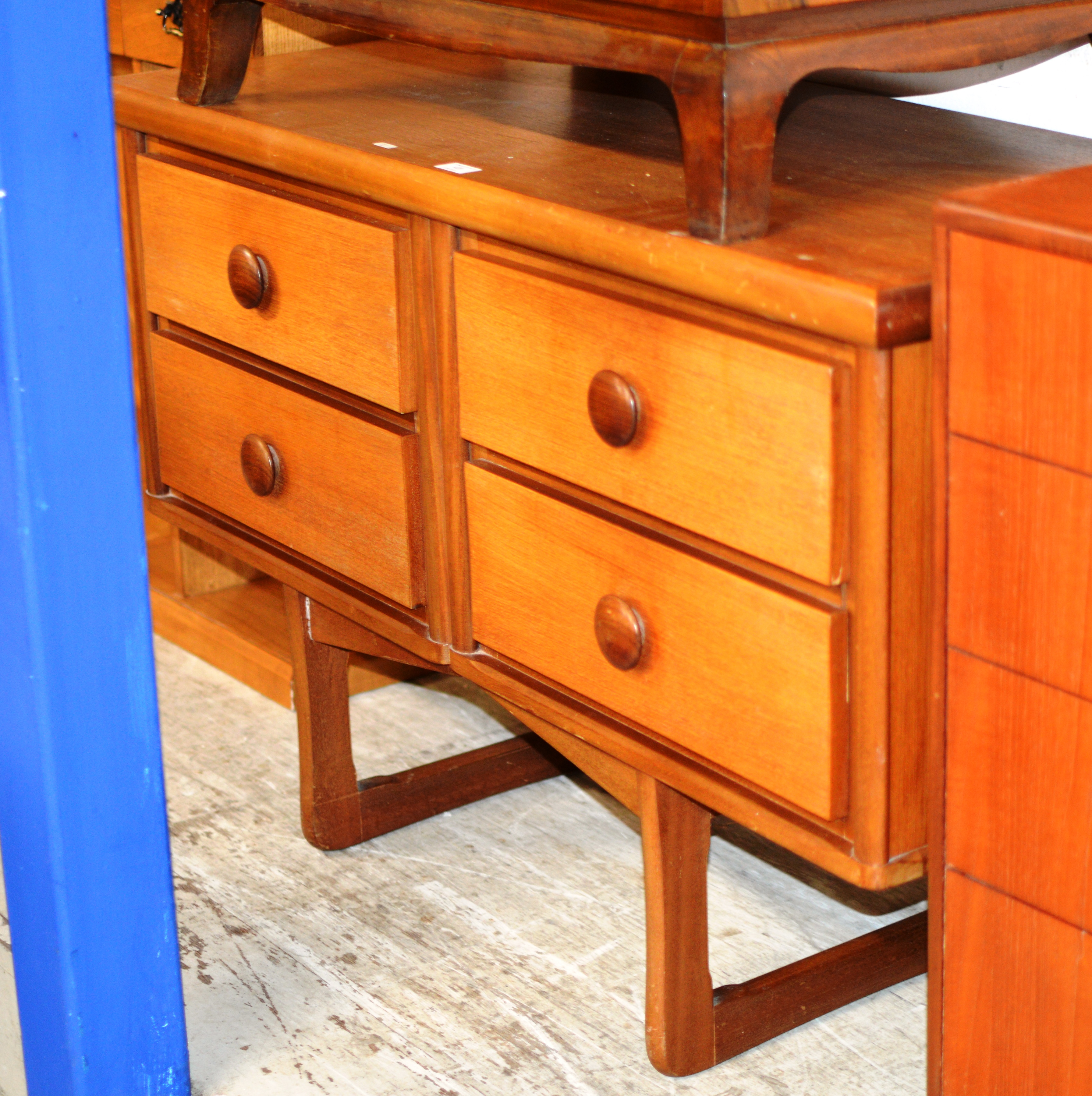 TEAK 4 DRAWER CHEST - APPROXIMATE DIMENSIONS = 27½" x 45" x 18½" (HxWxD)