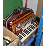 VINTAGE ITALIAN ACCORDION WITH CARRY CASE