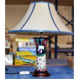 11" MODERN MOORCROFT POTTERY TABLE LAMP WITH ORIGINAL SHADE